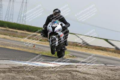media/May-26-2025-Lets Ride (Mon) [[3bf1de1d65]]/A Group/12pm (Wheelie Bump)/